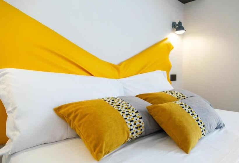 اتاق استاندارد, Iknos Accommodation