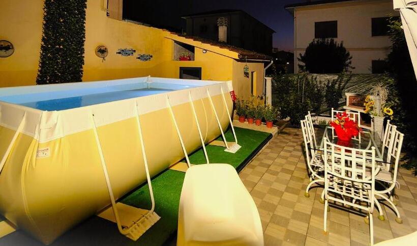 Вилла с 1 спальней и бассейном, Borgo Nuovo Housing