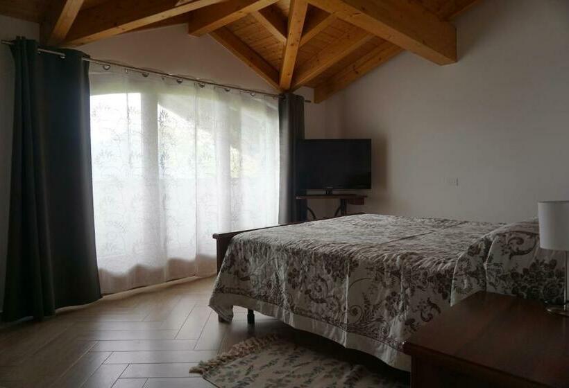 Четырехместный Номер Стандарт, Al Picchio Verde A.p.s