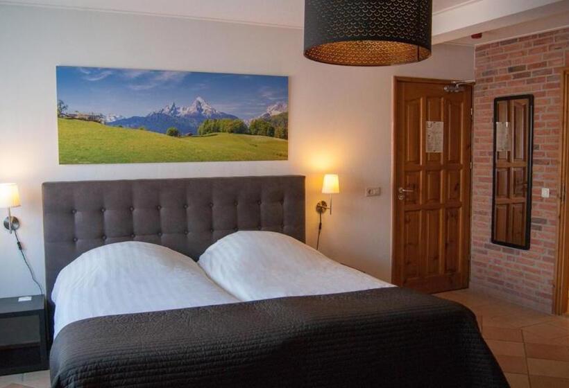 Четырехместный Номер Стандарт, En B&b Erve Bruggert