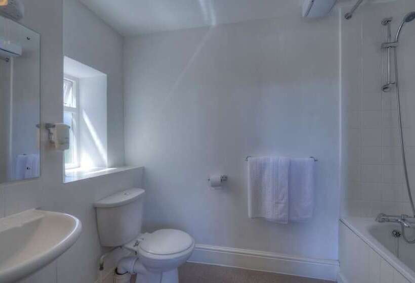 Quarto Familiar, The Elms