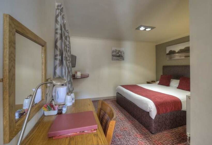 Quarto Familiar, The Elms