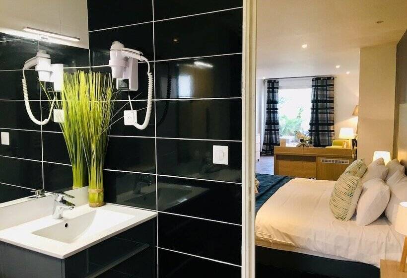 Люкс с Террасой, & Spa Gil De France Cap D Agde