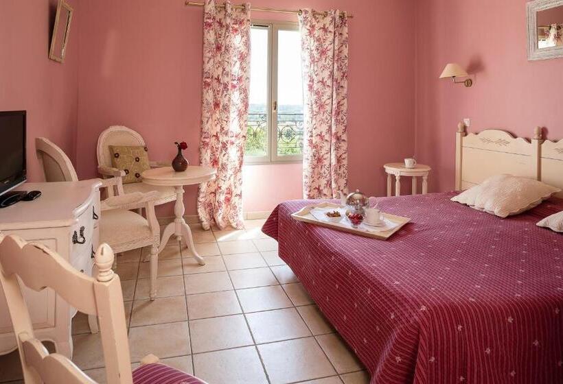 Номер Стандарт, Restaurant Le Clos De Pradines