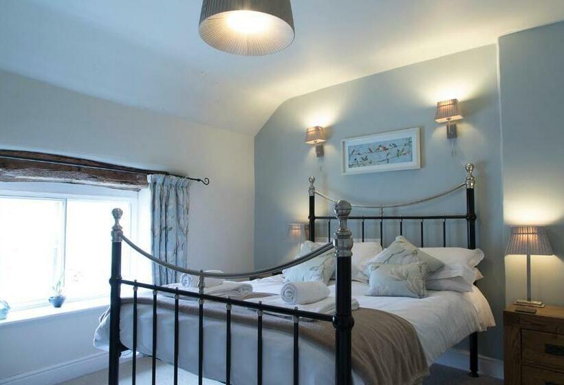 Номер Стандарт, Moors Inn
