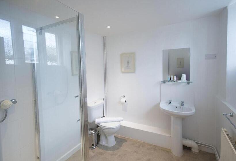 Quarto Estandar, New Inn