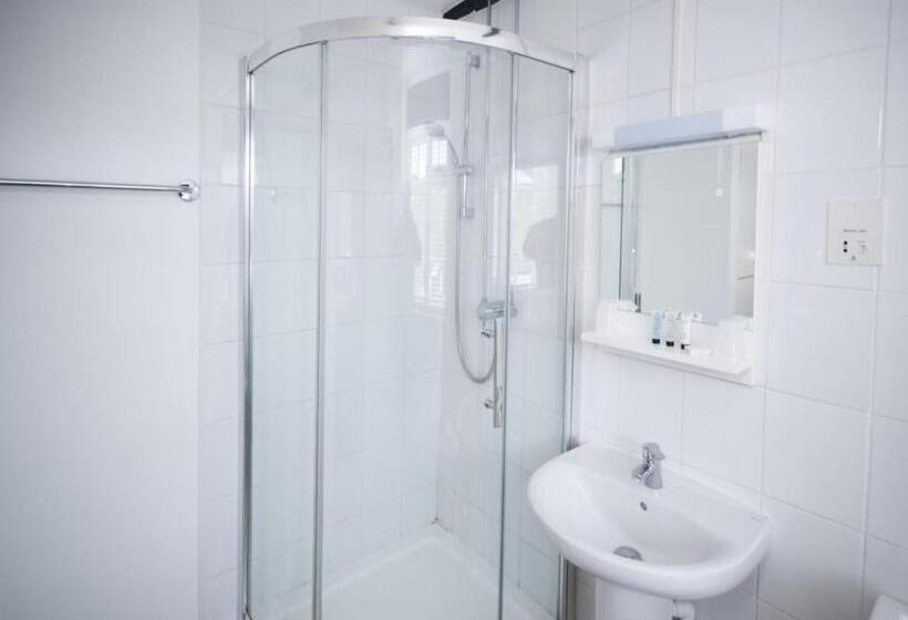 Quarto Estandar, New Inn