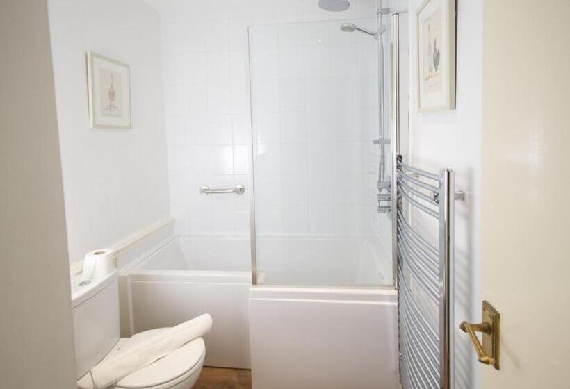 Quarto Estandar, New Inn