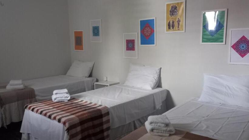 اتاق استاندارد چهار تخته, Sunshine Kite Inn