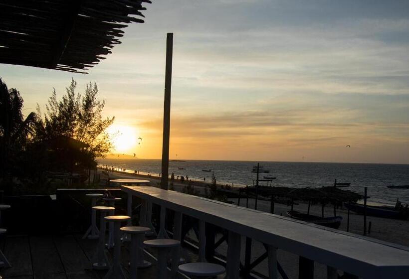 اتاق استاندارد با چشم‌انداز باغ, Sunshine Kite Inn