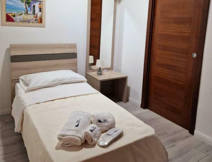 اتاق استاندارد یک نفره, B&b Mediterraneo