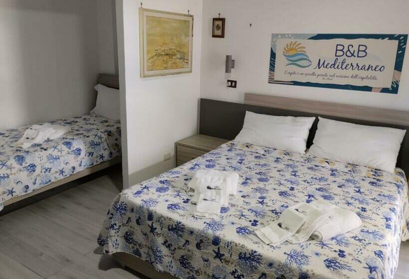 اتاق استاندارد سه نفره, B&b Mediterraneo