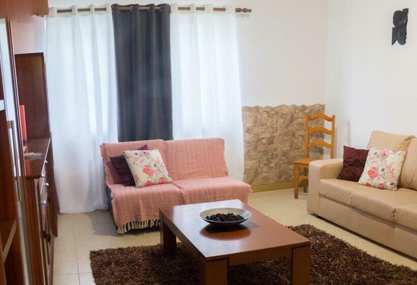 خانه 2 خوابه, Apartamento Sandra