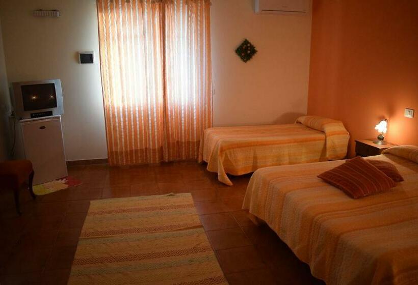 Номер Стандарт Трехместный, B&b Zio Ciccio