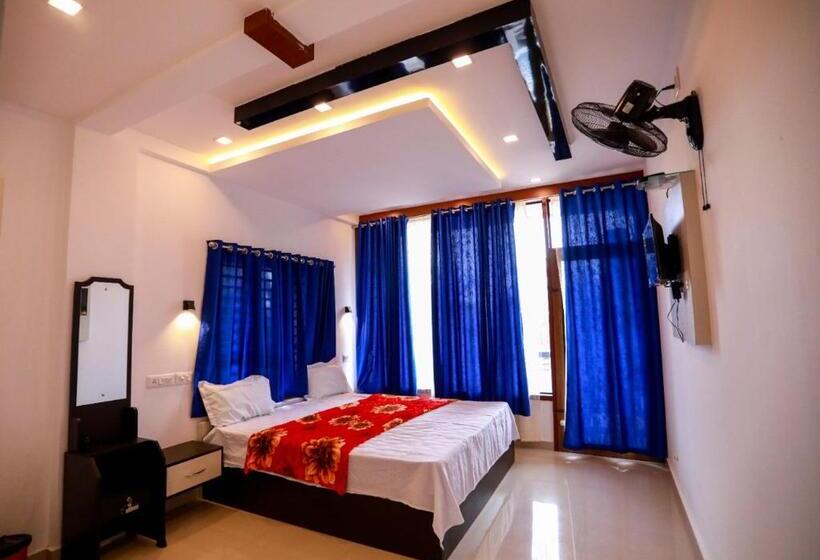 Стандартный Номер Кровать Кинг, Dakshinakasi Guest House