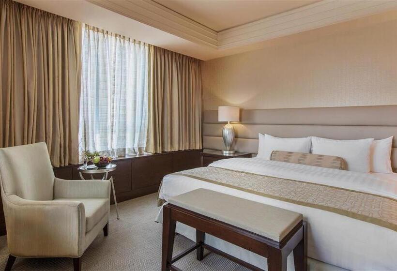 اتاق پریمیوم یک تخته, Crimson Hotel Filinvest City, Manila
