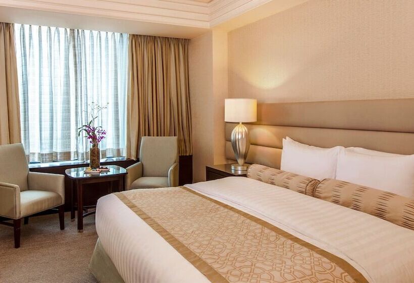 اتاق پرمیوم, Crimson Hotel Filinvest City, Manila