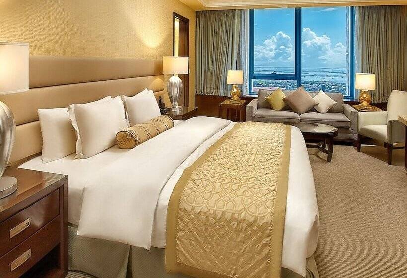 اتاق اجرایی, Crimson Hotel Filinvest City, Manila