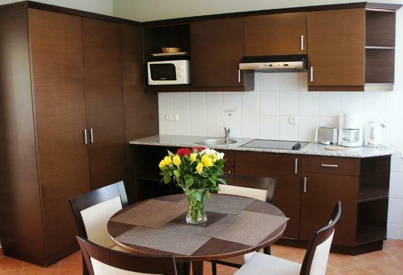 Апартаменты 1 Спальня с Балконом, Holiday Club Füred