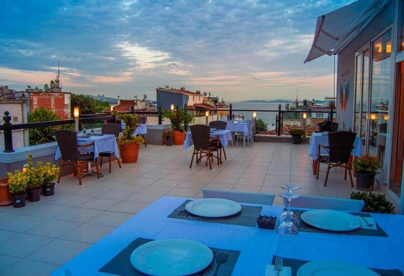 اتاق اکونومی, Sarnic Hotel & Sarnic Premier