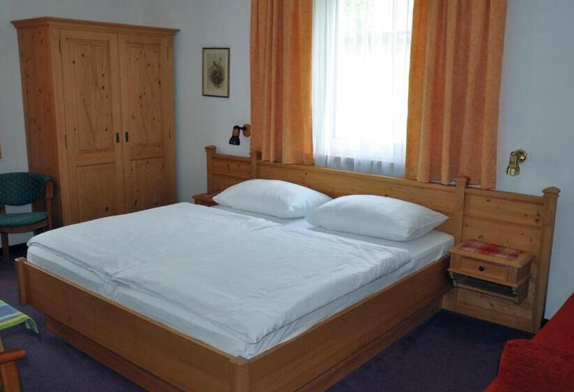 Апартаменты 2 Спальни, Pension Parzer Pressbaum Bei Wien