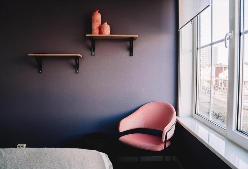 Номер Стандарт, Boutique Lodge Zandvoort