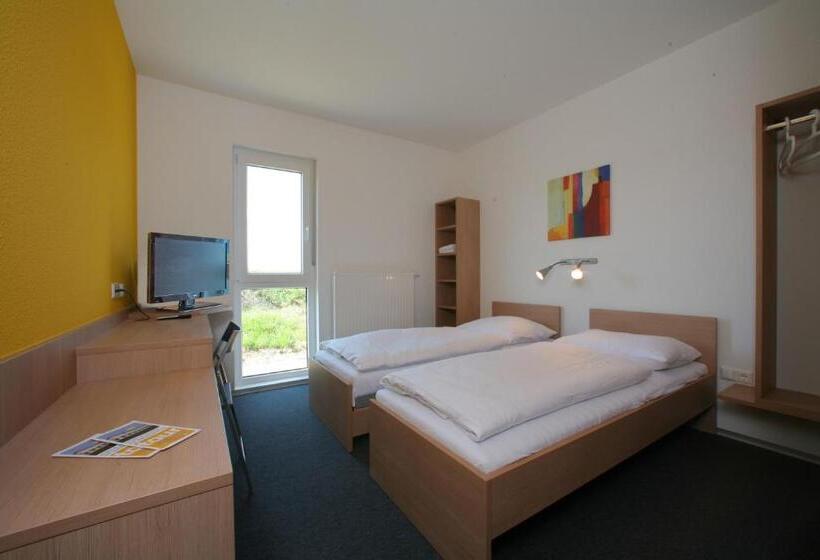 Номер Стандарт, Tour Motel