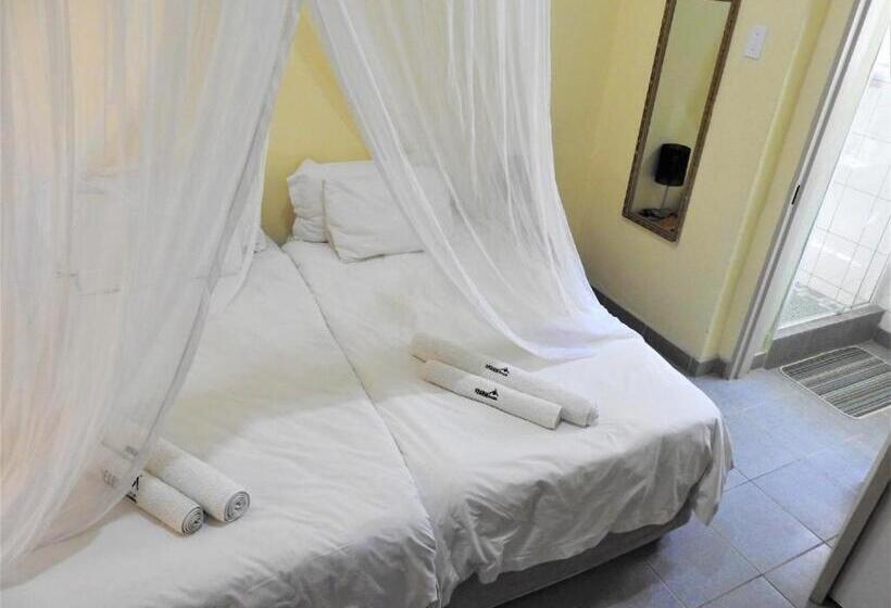 اتاق کلاسیک, The Farmhouse Boutique Guesthouse And Beergarden Cc