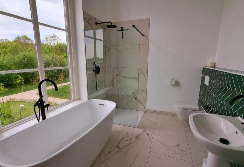 اتاق سوپریور با تخت بزرگ, B&b Huis Der Boede