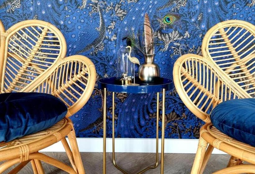 اتاق لوکس با تخت بزرگ, B&b Huis Der Boede