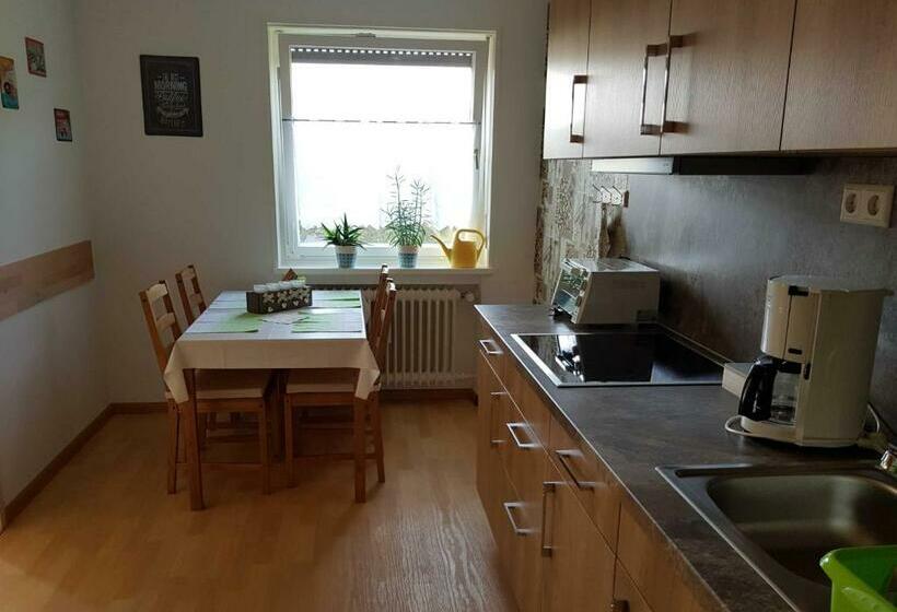 דירת חדר עם טרסה, Ferienwohnung Rombachs Spatzennest