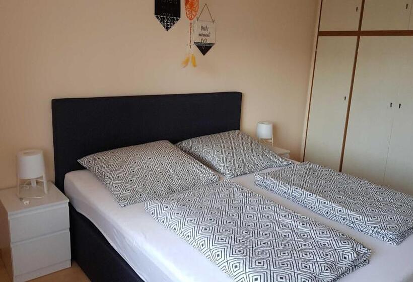 דירת חדר עם טרסה, Ferienwohnung Rombachs Spatzennest