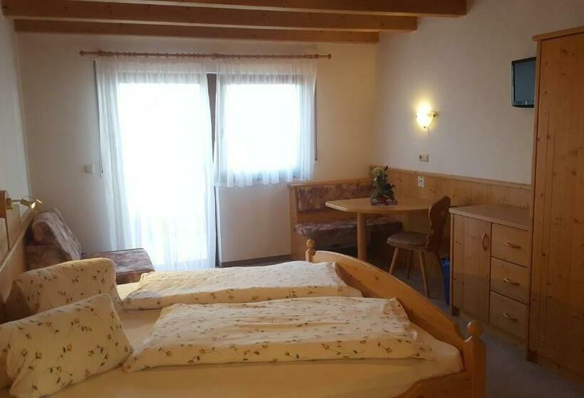 Номер Стандарт с Балконом, Gasthof Walde