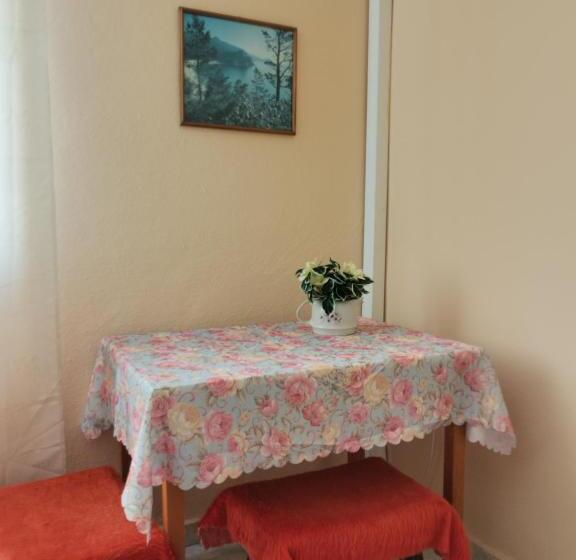 Апартаменты 1 Спальня с Балконом, Guest House 51