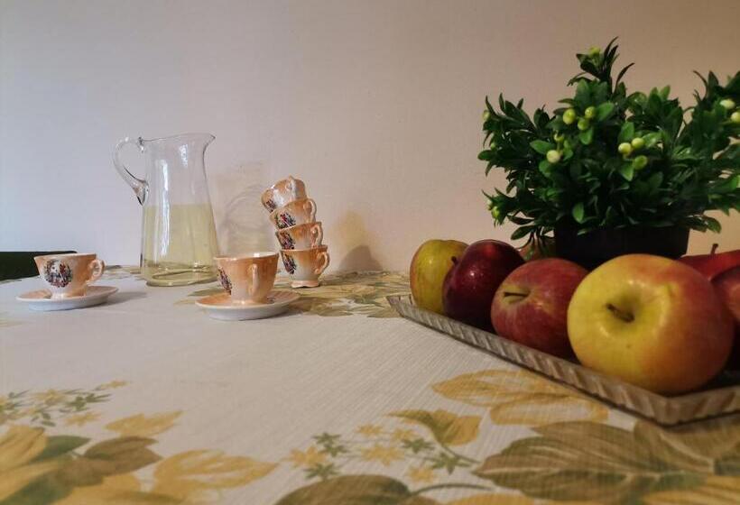 Апартаменты 1 Спальня с Балконом, Guest House 51