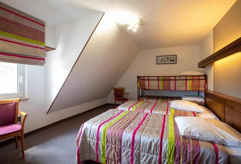 四人标准间, Hôtel Restaurant Et Spa Au Tilleul