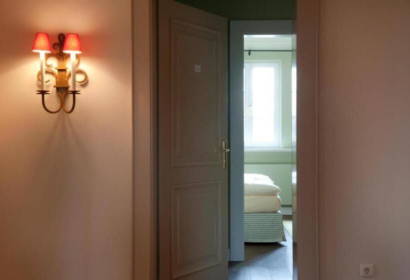 Номер Deluxe, Schloss Ludersburg Golf & Spa