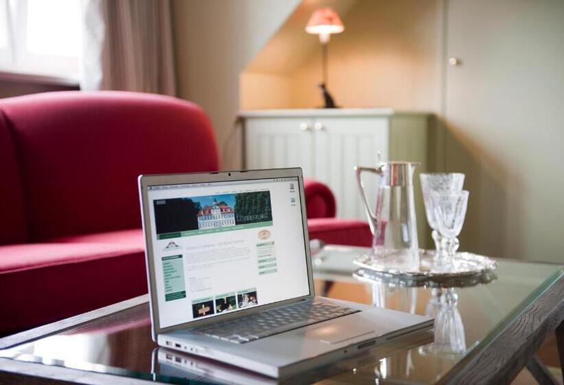 Люкс Повышенной Комфортности, Schloss Ludersburg Golf & Spa