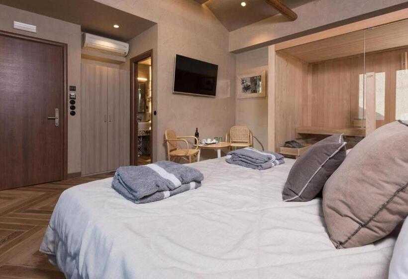 سوئیت با چشم‌انداز, Tsikeli Boutique Hotel Meteora   Adults Friendly