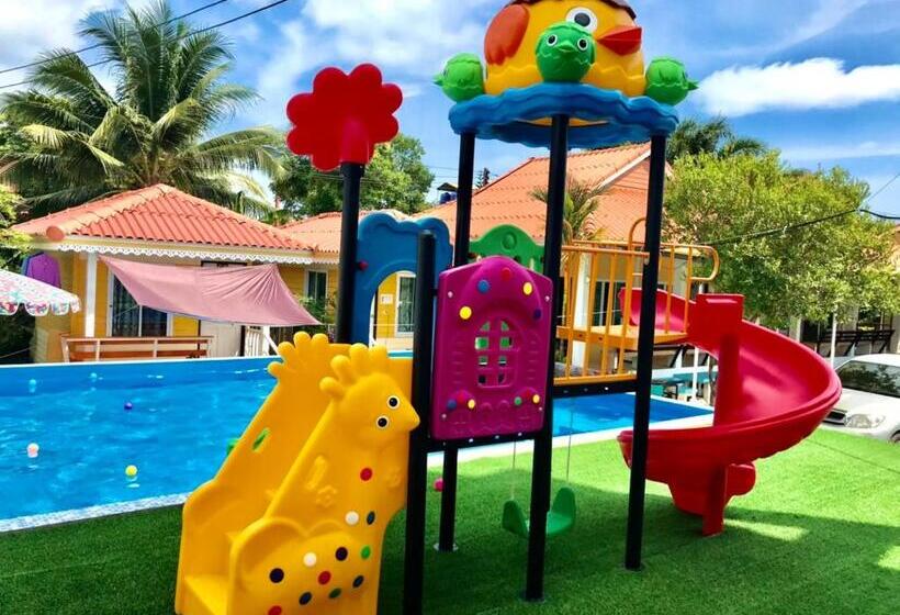 بانگلوی استاندارد, Pooma Resort