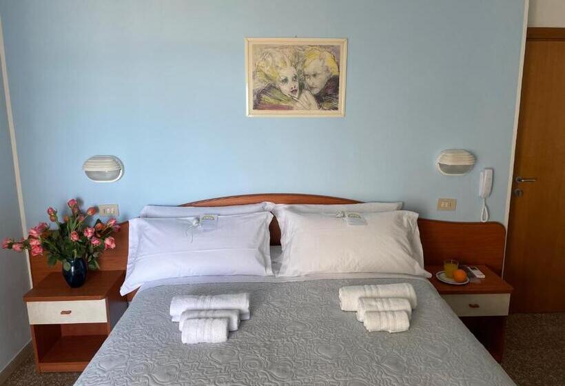 Quarto Estandar, Morri   Il Bibli