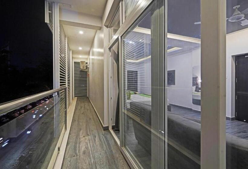 غرفة سوبيريور, Treebo Premium Raffis  Andalusia Bay Way