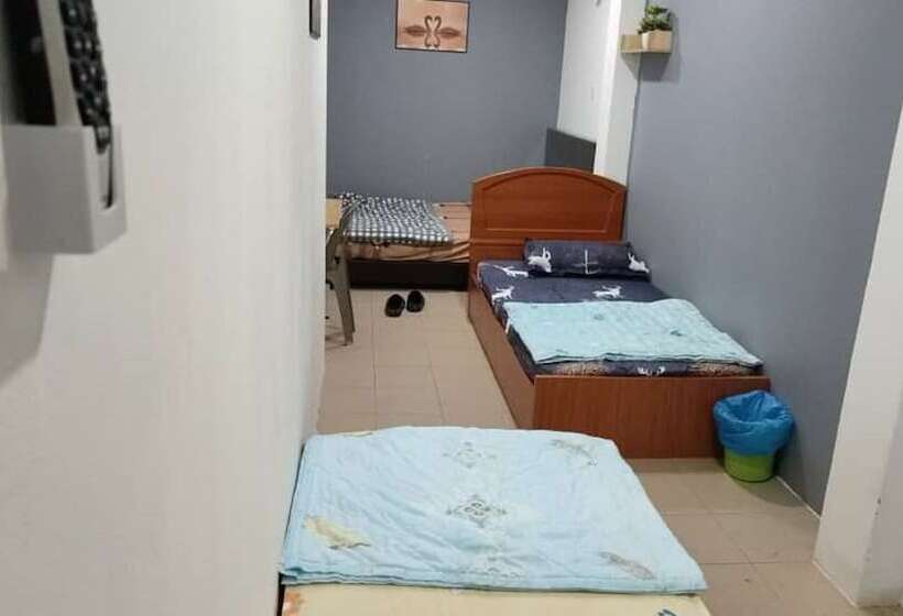 اتاق خانوادگی, Spot On 90439 Lh Home