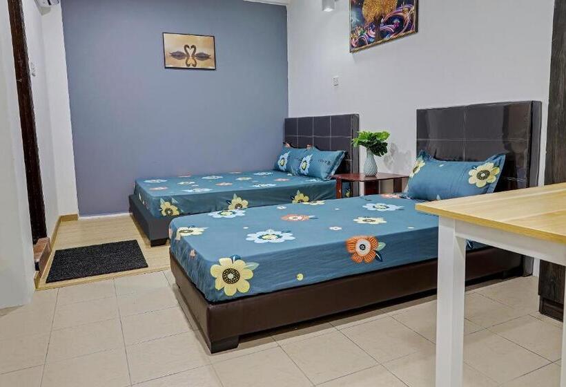 اتاق استاندارد سه نفره, Spot On 90439 Lh Home