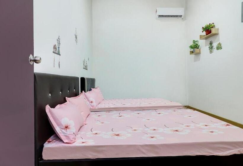 اتاق خانوادگی, Spot On 90439 Lh Home