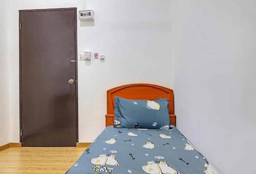 اتاق استاندارد سه نفره, Spot On 90439 Lh Home