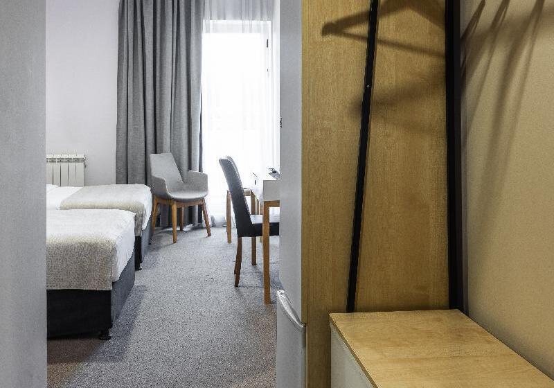 اتاق استاندارد, Bleecker Hotels