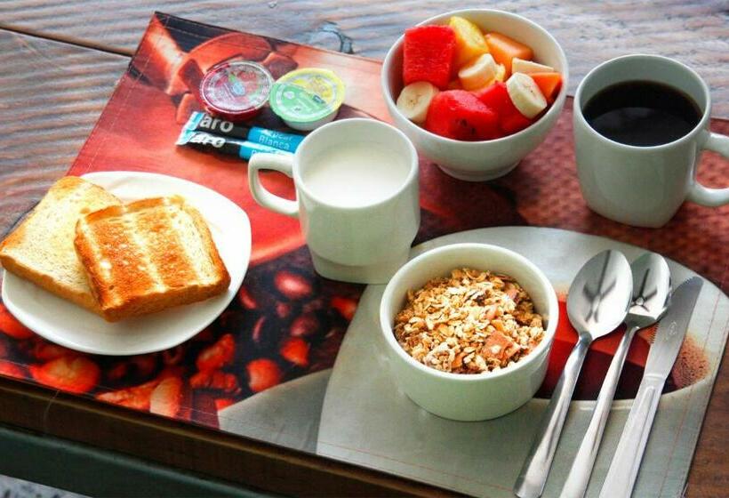 디럭스 룸, Cacao Hostel Santa Marta