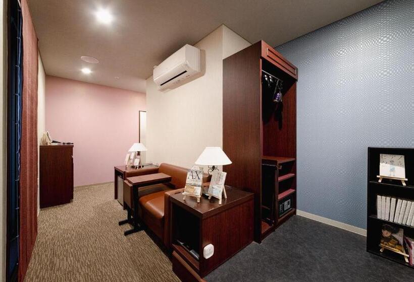 Номер Стандарт, Book Hotel 神保町