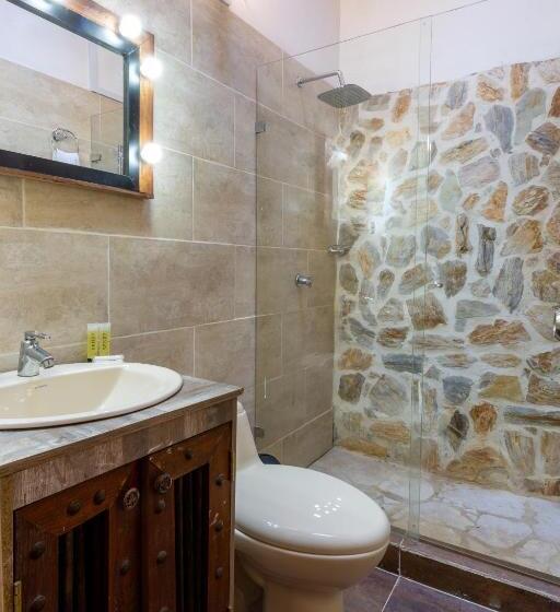 اتاق استاندارد سه نفره, Entre Palmas Casa